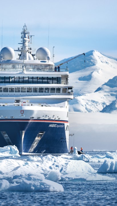 Grand expedition route Antarctica met Hapag-Lloyd Cruises 