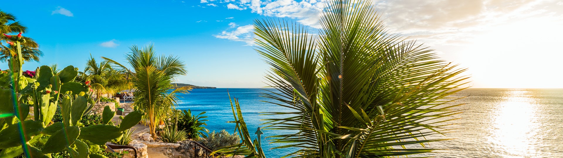 Découvrez les 8 plus beaux endroits de Curaçao en voiture de location.