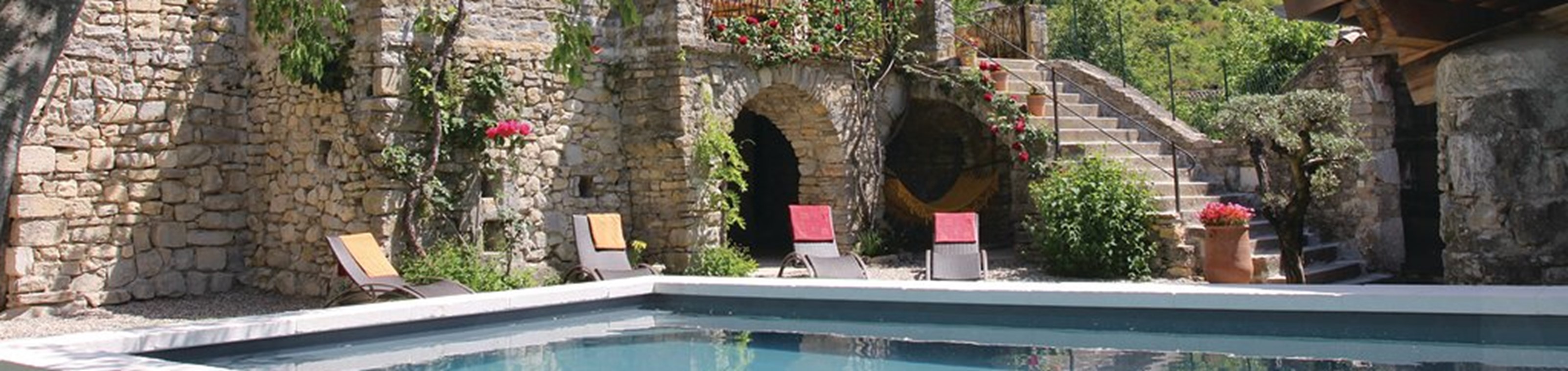 Vakantiehuis Ardèche in middeleeuws dorp