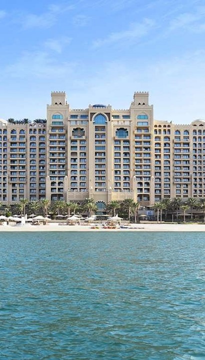 Geniet van Dubai in het Fairmont The Palm hotel